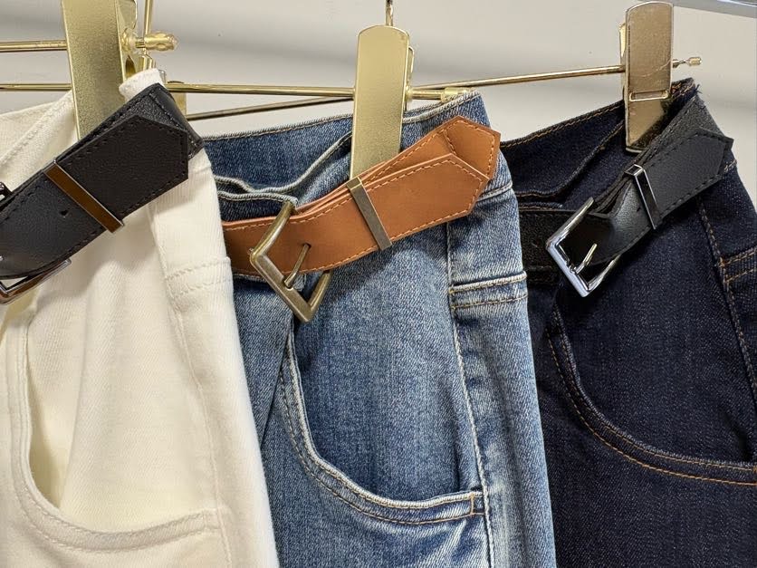 【MARGAUX VINTAGE | '27 Spring Collection】 バックルデニムパンツ PT 27015/1月中旬から2月中旬発送予定