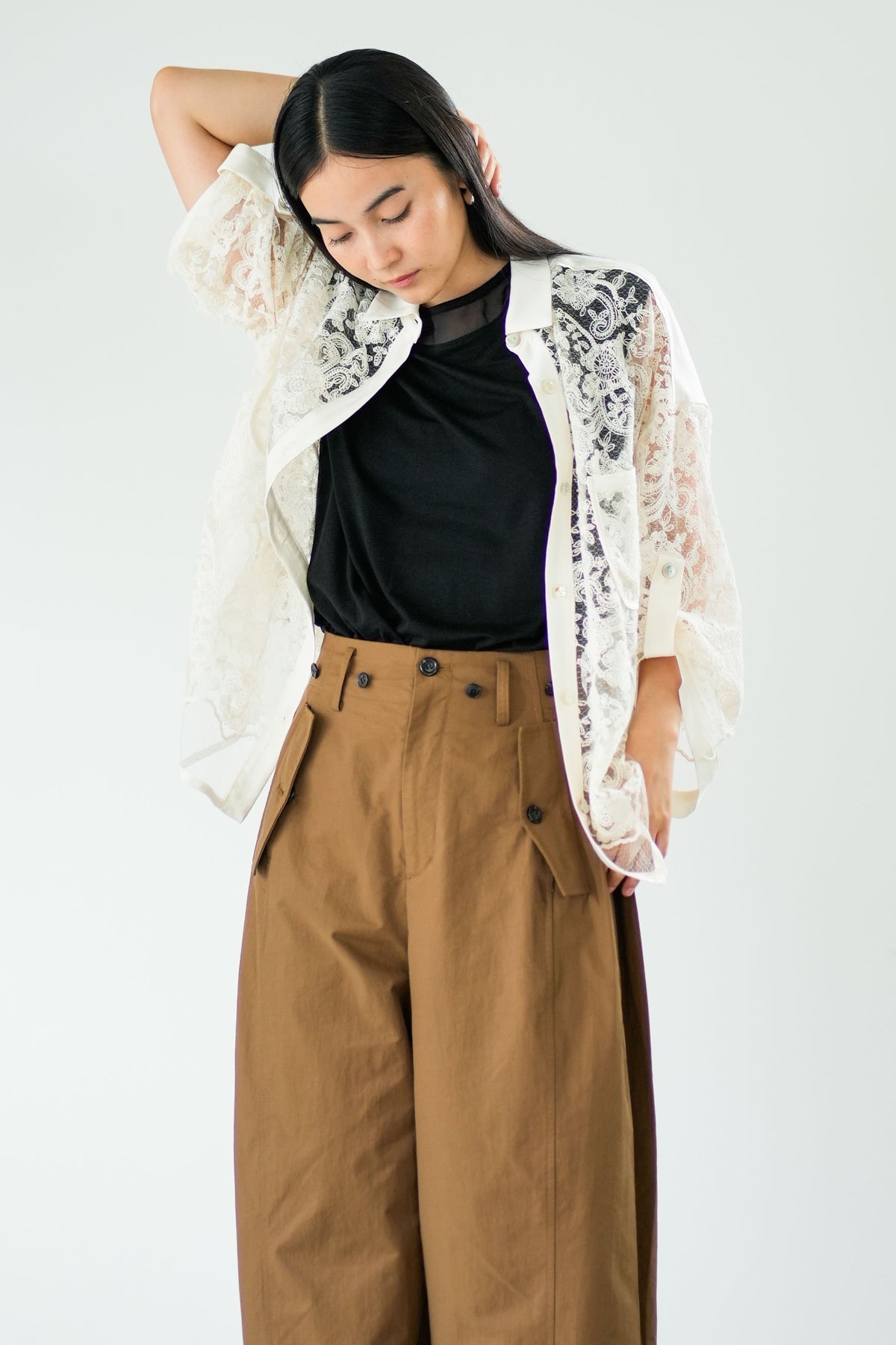 【Lallia Mu】スカラップシアーレースシャツ 2711612／2月上旬～2月中旬発送予定