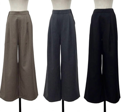 【siro de la bonte】 stretch twill tuck straight pants R713302／２月上旬から２月下旬発送予定