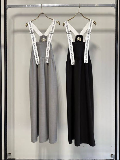 【MARGAUX VINTAGE | '27 Spring Collection】 ロゴストラップスカート  AL 27019／2月上旬から3月上旬発送予定