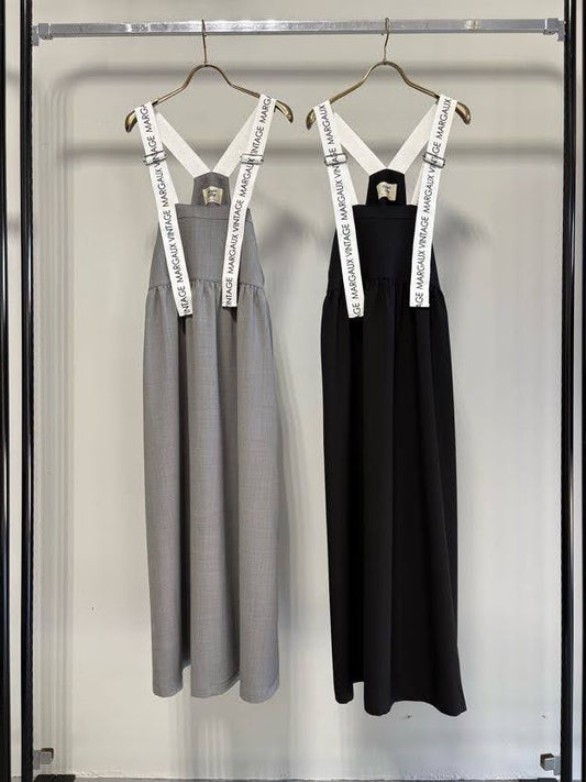 【MARGAUX VINTAGE | '27 Spring Collection】 ロゴストラップスカート  AL 27019／2月上旬から3月上旬発送予定