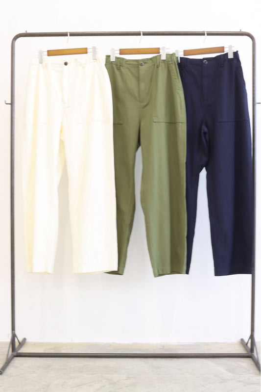 【LE MELANGE| '27 Spring Collection】BACK SATIN BALL BIO WASHパンツ 8713505／２月上旬から２月下旬発送予定