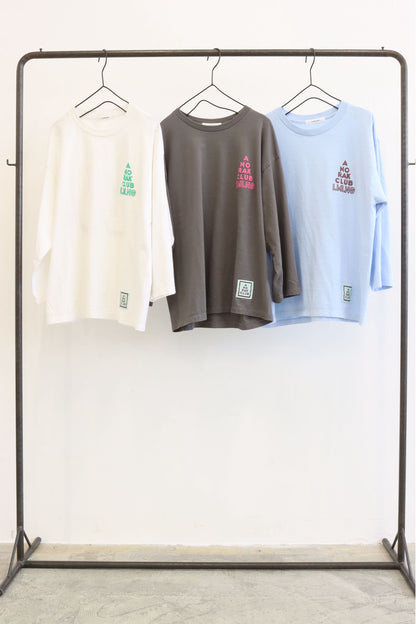 【LE MELANGE| '27 Spring Collection】ULTRA COTTON ANORAK CLUB コラボTee 8711007／２月中旬から３月上旬発送予定
