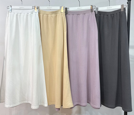 【PRIORITY | Pre-Order '27 Spring Collection】ミニ裏毛スカート P71052HW／1月末より発送予定